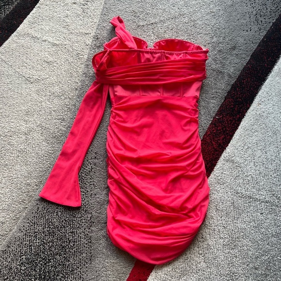 Oh Polly One For You Coral Mesh Off Shoulder Bodycon Mini Dress - Picture 4 of 4